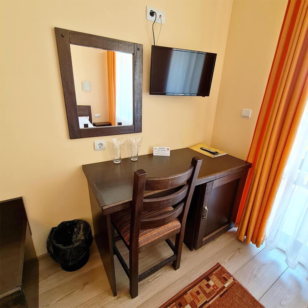 Family Hotel Chiflik Hills Zimmer foto