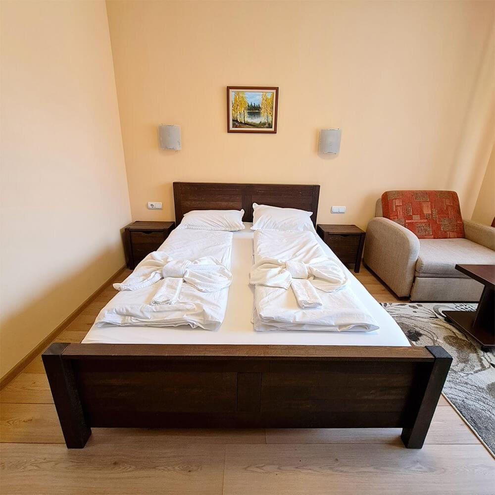Family Hotel Chiflik Hills Zimmer foto